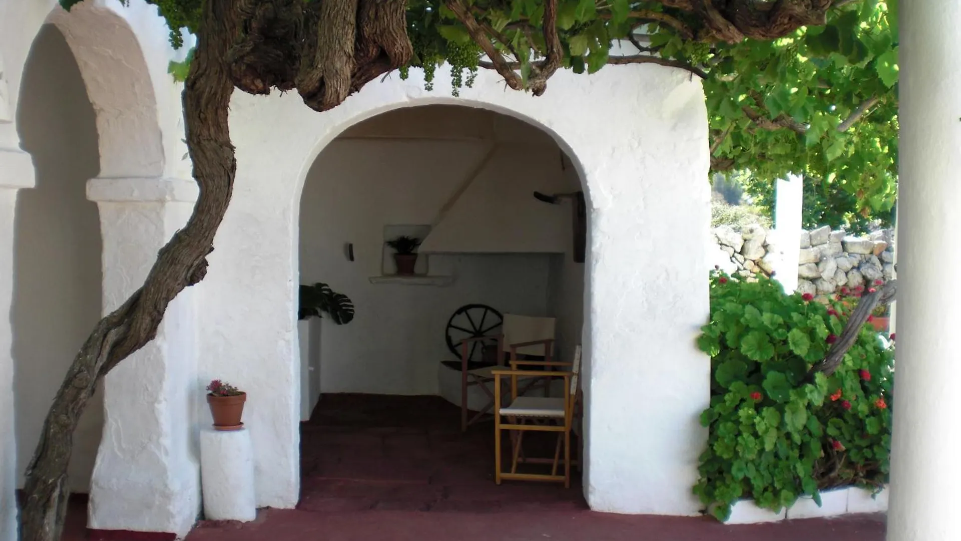 Agroturisme Binisaid Nou Cala Galdana  Casa de Campo Cala Galdana (Menorca)